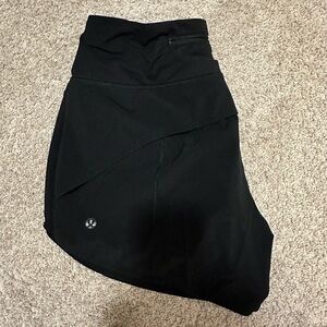 Lululemon black speed up shorts